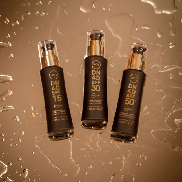 Солнцезащитный крем для лица SPF15 - MTJ...